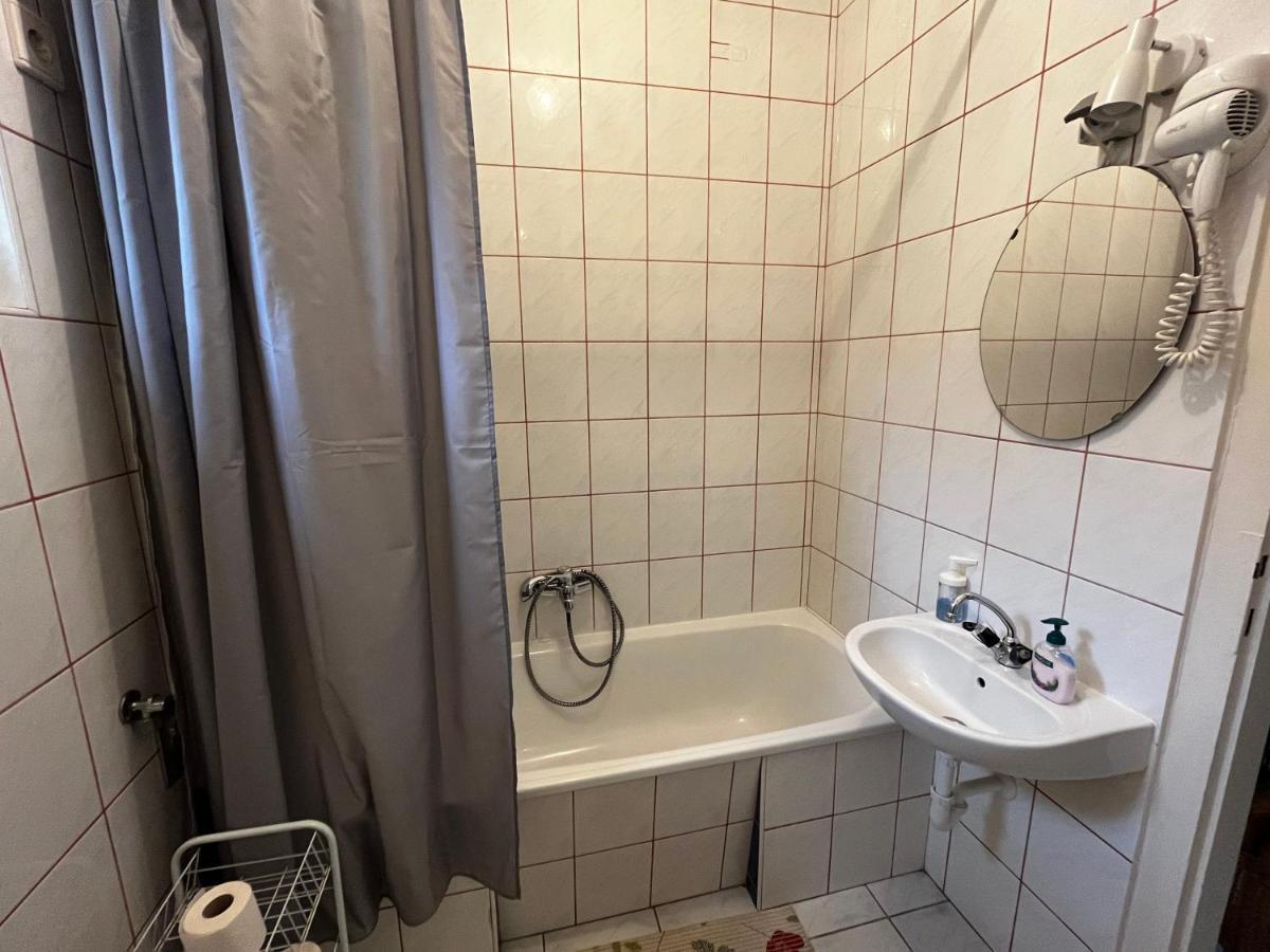 Apartamento Benitta Vendégház Hajdúszoboszló Exterior foto