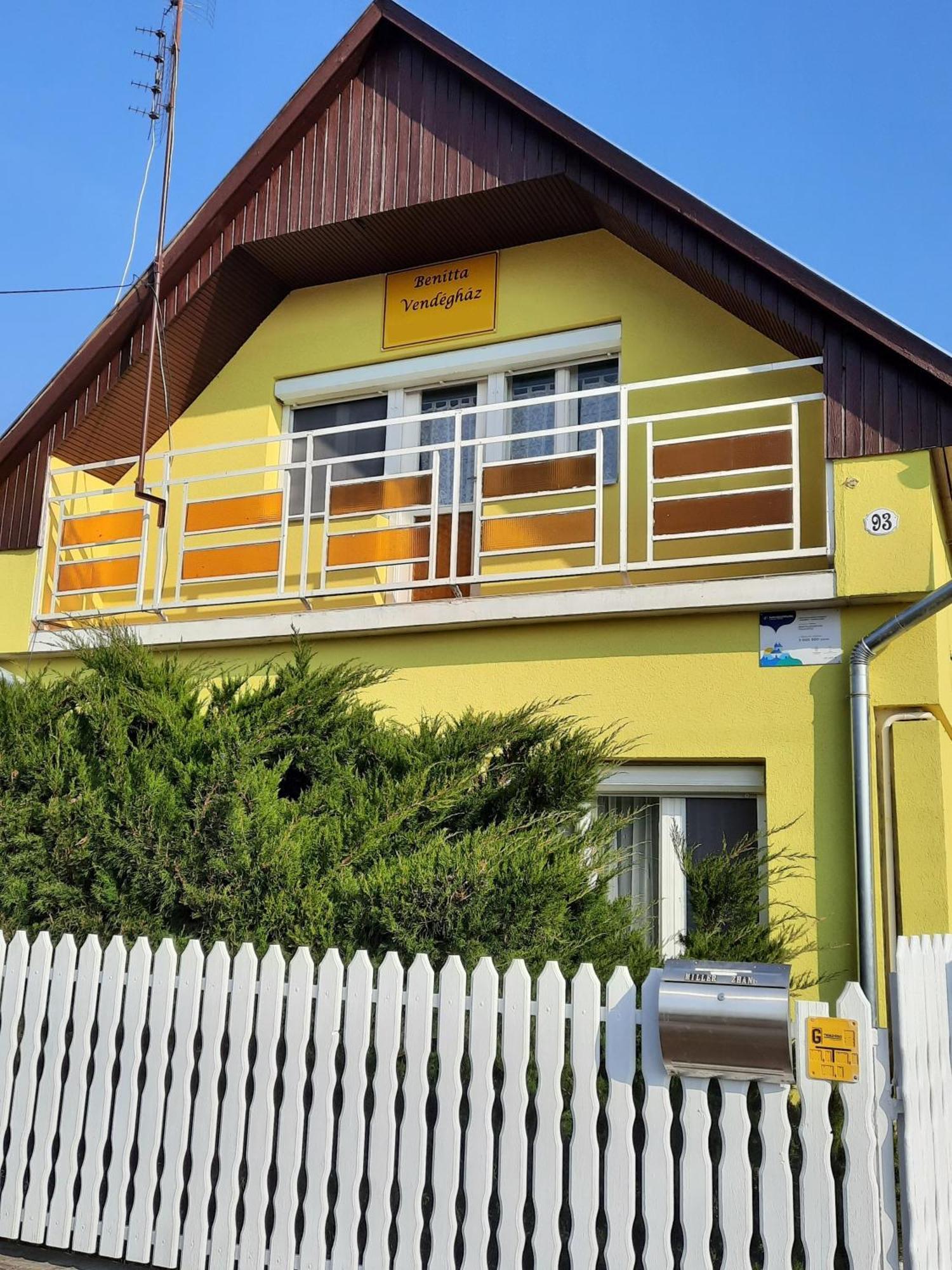 Apartamento Benitta Vendégház Hajdúszoboszló Exterior foto